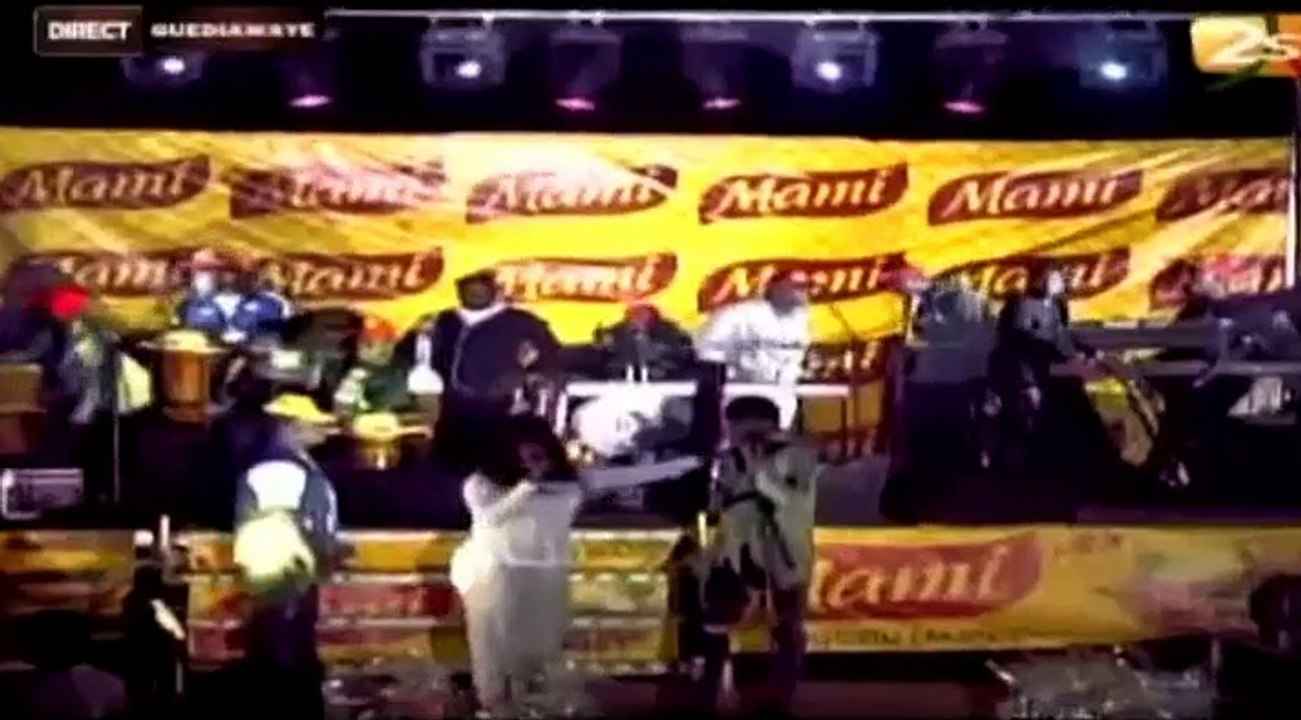 WALY SECK teste NDEYE GUEYE si elle est enceinte