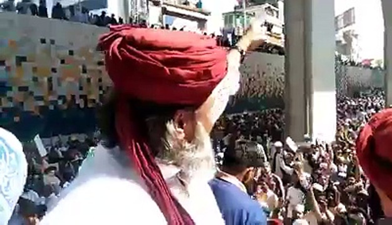 ممتاز قادری کے چہلم کی ریلی4