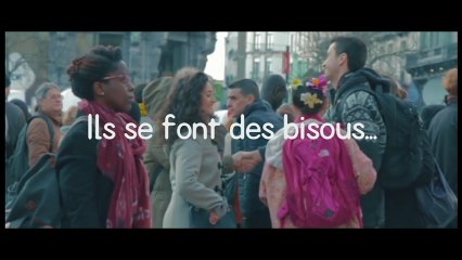 Bruxelles : contre les bombes, des guitares, des tam-tams et des pancartes en carton