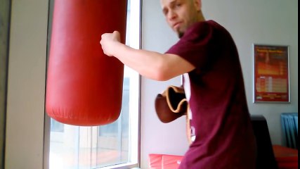 Boxing - Common Beginner Heavybag Mistakes