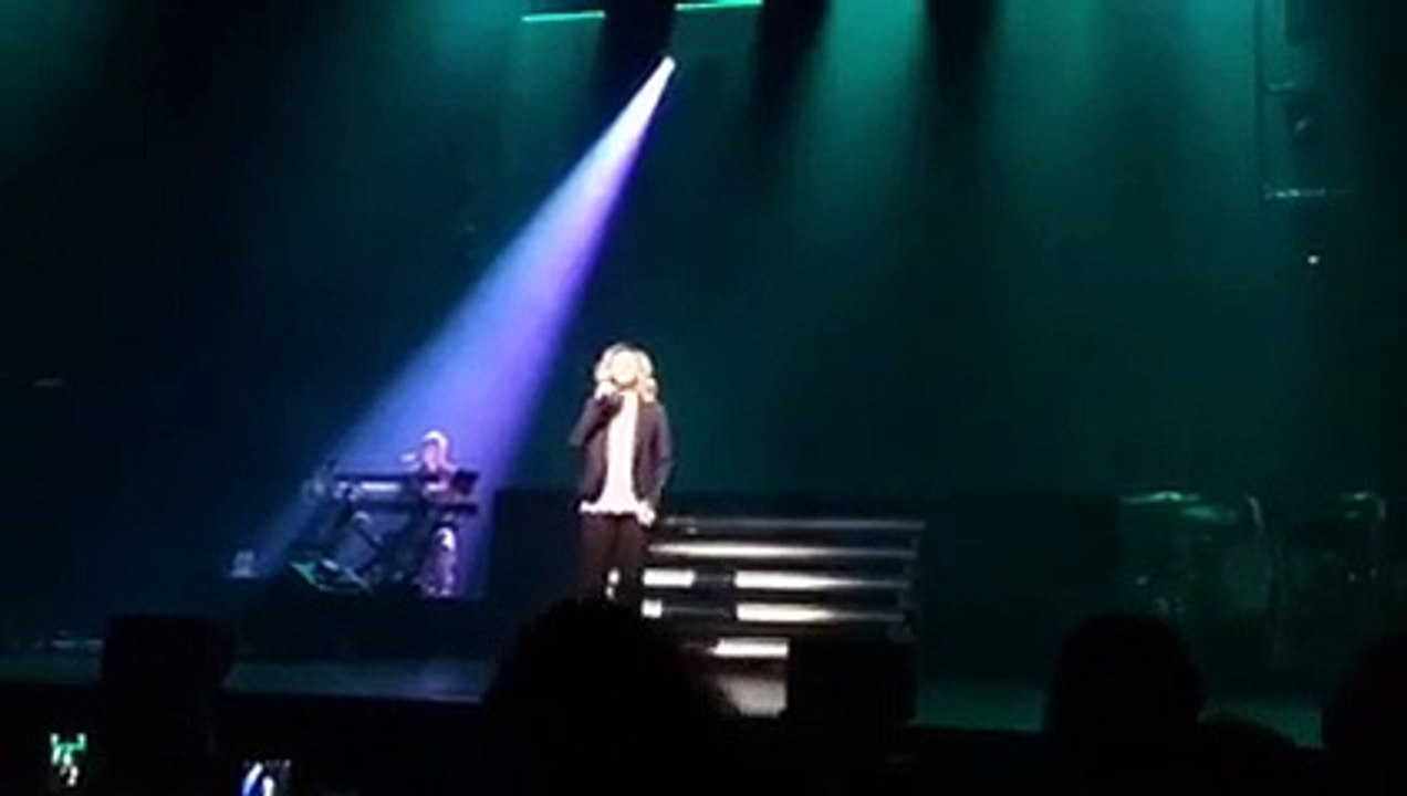 Attentats de Bruxelles Lara Fabian, Alizée, Maurane Les stars effondrées