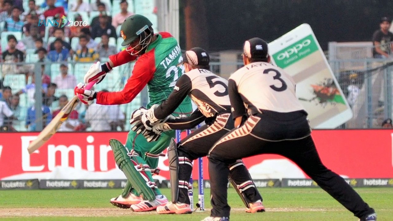 07:25 Former NATO commander slams Donald Trump Former Dby CBSs 15,098 views 00:45 American Airlines Co-Pilot Arrested For Drinking At Detroit Airport American Airlines Co-Pilot Arrested For Drinking At Detroit Airport+923087165101