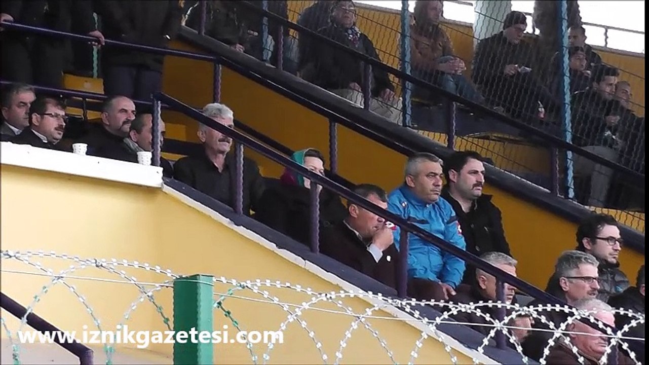 İznikspor Play-Off'a 3 Puanla Başladı