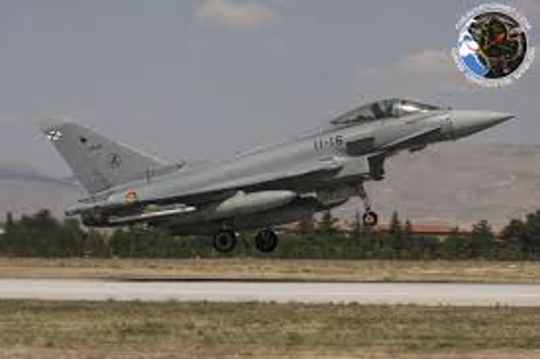 AWESOME SOUND ___ US Air Force A 10 Aircraft exercise