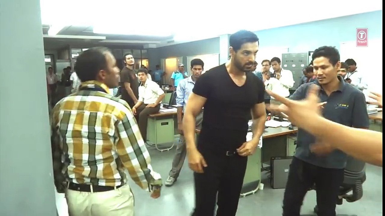 ANC Police Station Action (Making)   Rocky Handsome   John Abraham, Nishikant Kamat   T-Series