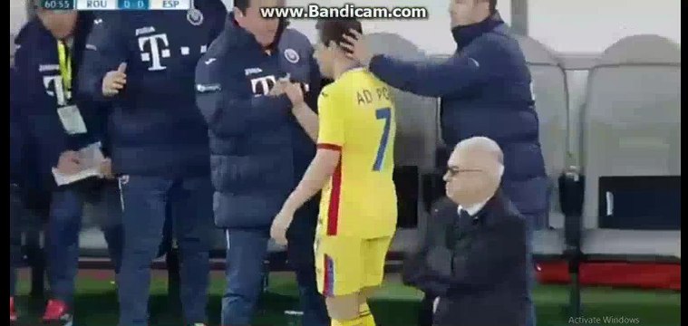 Sapin Try To Score - Romania - Spain