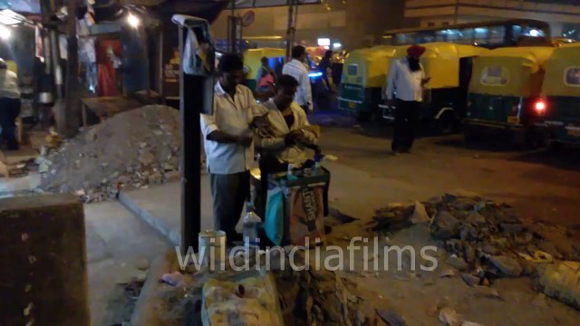 Most cheapest Street Shave India on roadside only 10 rupee ($ 0.16)