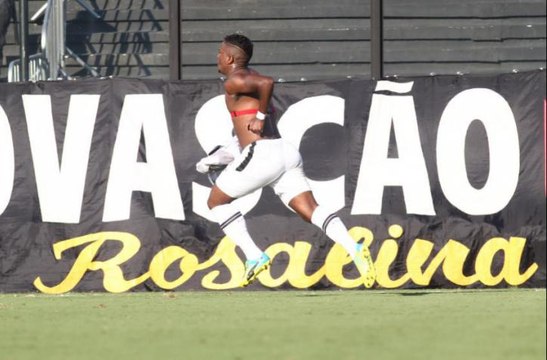 Thalles garante vitória do Vasco sobre o Botafogo em São Januário