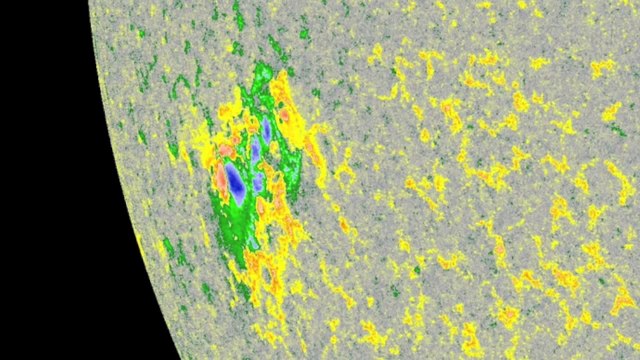 M9 Solar Flare, U-Yen Storm, Tornado Risk | S0 News March 8, 2015