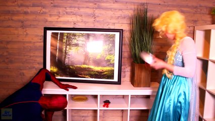 Spiderman & Frozen Elsa vs Joker! Pizza Prank! Funny Superheroes in Real Life -)