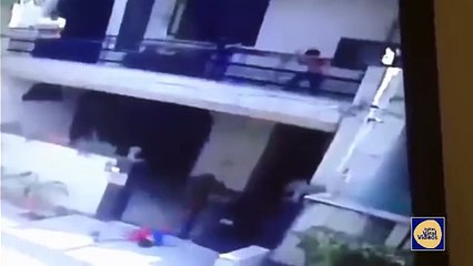 Download Video: 13 yea old boy throwing balloons falls from balcony in Pitampura Delhi top songs 2016 best songs new songs upcoming songs latest songs sad songs hindi songs bollywood songs punjabi songs movies songs trending songs