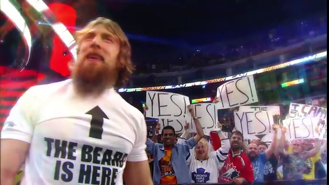 Daniel Bryan returns to the United Kingdom for SmackDown