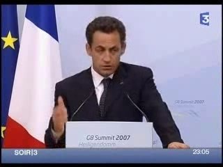 Sarkozy ivre au G8