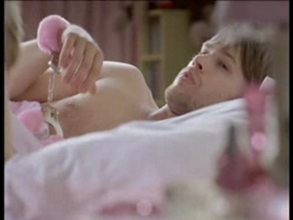 nouvelle pub Universal Music Mobile1 non diffusée