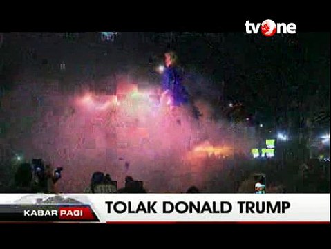 Rayakan Paskah, Warga Meksiko Bakar Patung Donald Trump