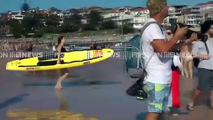 Hugh Jackman Rescues Kids From Drowning in Sydney Beach !!