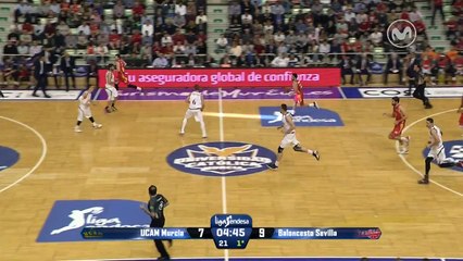 L'action totalement dingue de Facundo Campazzo sur Bostjan Nachbar