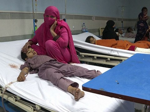 Pakistan: les talibans revendiquent un sanglant attentat-suicide visant les chrétiens