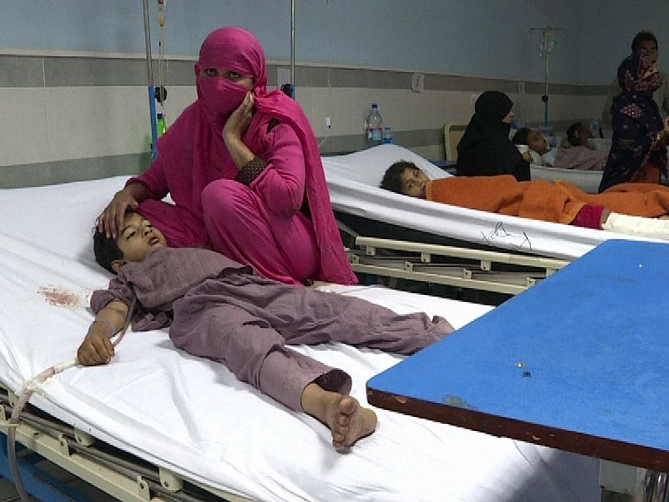 Pakistan: les talibans revendiquent un sanglant attentat-suicide visant les chrétiens