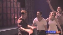 Messi es ovacionado en un teatro de Argentina • 2016