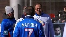 Goal Lavrov joins friendly match for launch of new Russian football league