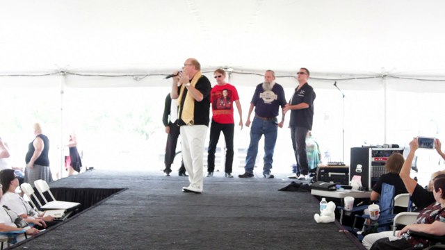 The Springfield 5 performs 'You'll Never Walk Alone' Elvis Week 2014