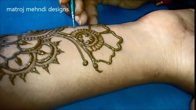Beautiful Easy Arabic Mehndi Designs for Hands 2016-adorable henna design-henna tattoo-mehndi pattern- arabic henna - mehndi wedding-simple mehndi designs