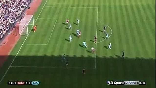 West Ham United vs West Ham All Stars 4-1 Diafra Sakho Goal 28-03-2016