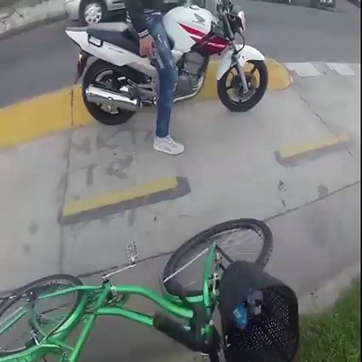 OMG ! Thief filmed in the act with Go-Pro Hero