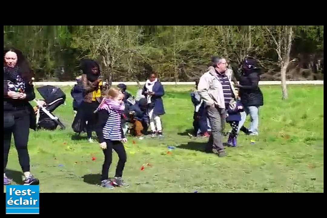 Chasse aux oeufs au parc des Moulins à Troyes
