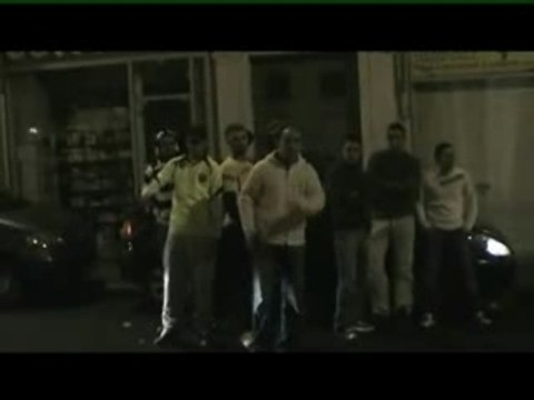 Ades-A_Bas_Les_Porcs-SVCD-FR-2006-GOLDZ(http -)