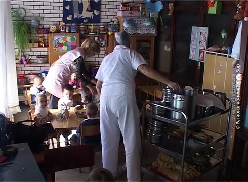 Novčana pomoć za treće dete do 18. godine, 28. mart 2016. (RTV Bor)