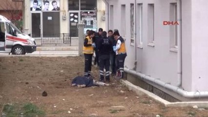 Kütahya 6'ncı Kattan Ölüme Atladı