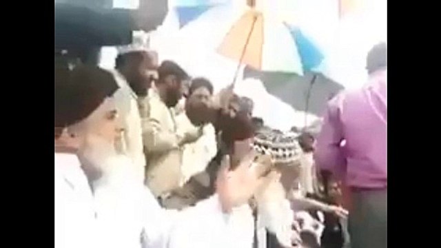 Abusive language of Mullahs at dharna گالیوں بھرا اجتماع