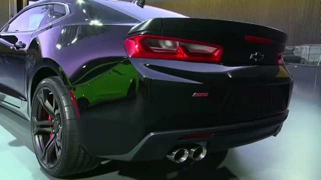 2017 Chevrolet Camaro 1LE SS V8 Interior and Exterior