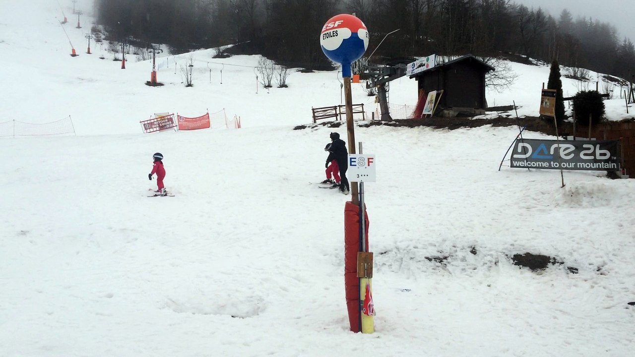 20160225 Julie et Charlotte ski 3