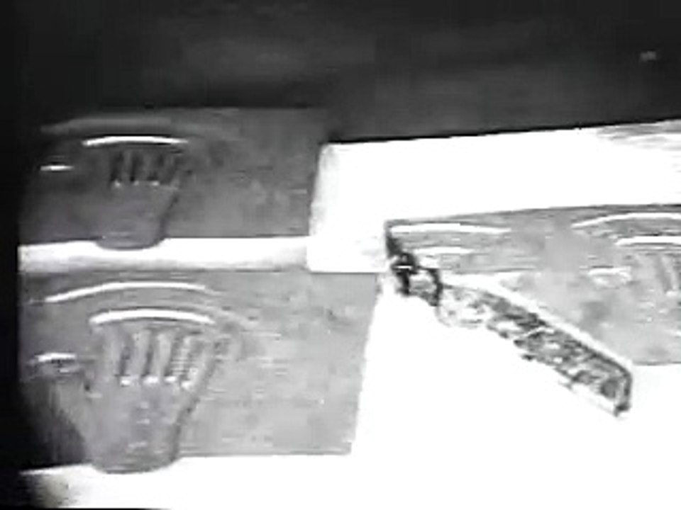 ΤΟ UFO TOY ΡΟΣΓΟΥΕΛ & Η ΛΕΞΗ ΕΛΕΥΘΕΡΙΑ