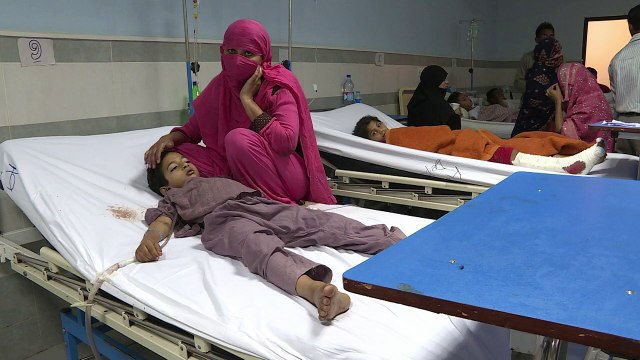 Talibãs reivindicam atentado contra cristãos no Paquistão