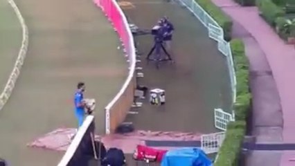 virat kholi sad about anushka sharks