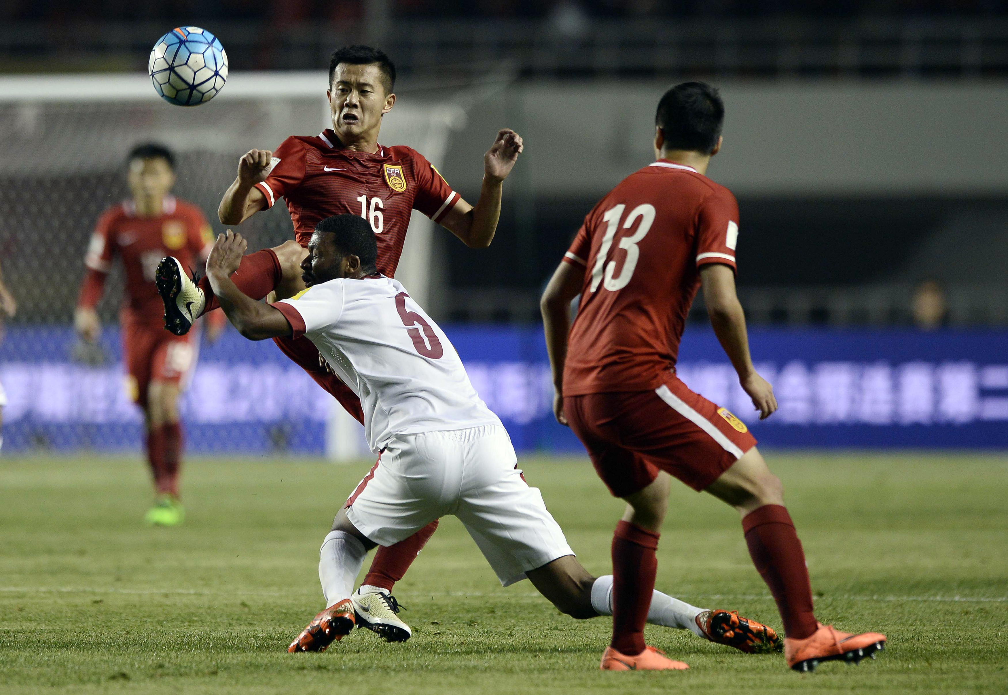التصفيات المزدوجة: الصين 2 – 0 قطر