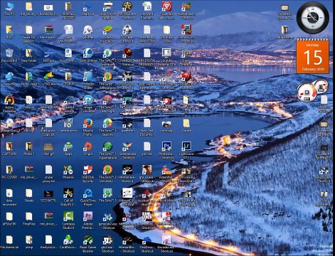 Girl Looking Down Pixel Explosion Effect - Photoshop Tutorial