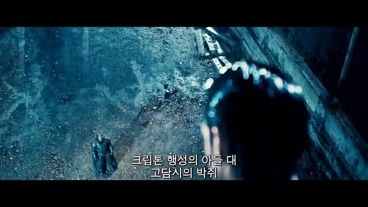 BATMAN v SUPERMAN - FINAL International Trailer