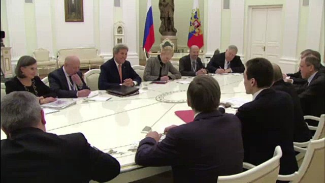 Путин и чемодан денег