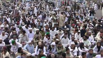 Islamist assassin's supporters hold sit-in in Pakistan capital