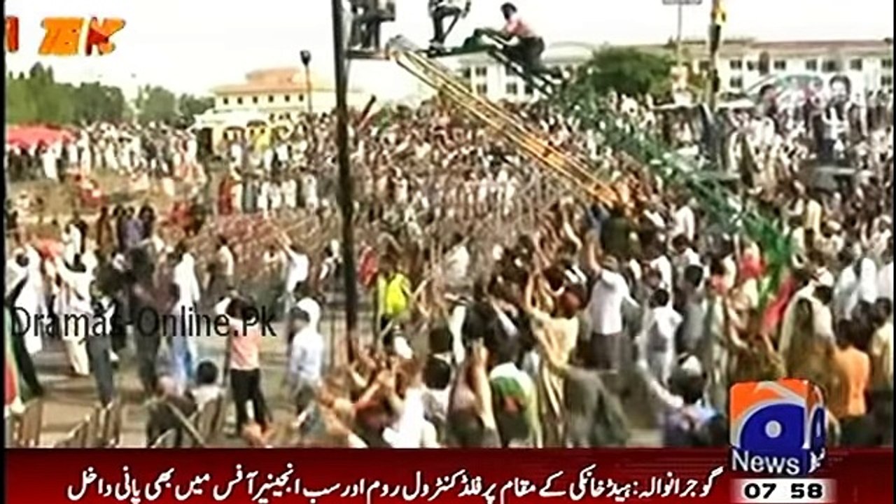 Imran Khan Vs Qadri Punjabi Totay - Funny Clips