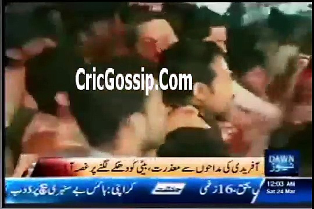 Shahid Afridi Interview After Beating His Fan On Karachi AirPort On Dawn News