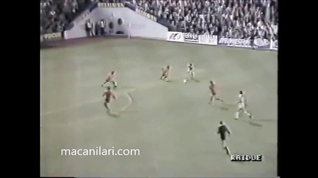 07.11.1991 - 1990-1991 UEFA Cup 2nd Round 2nd Leg Dundee United FC 0-4 Vitesse