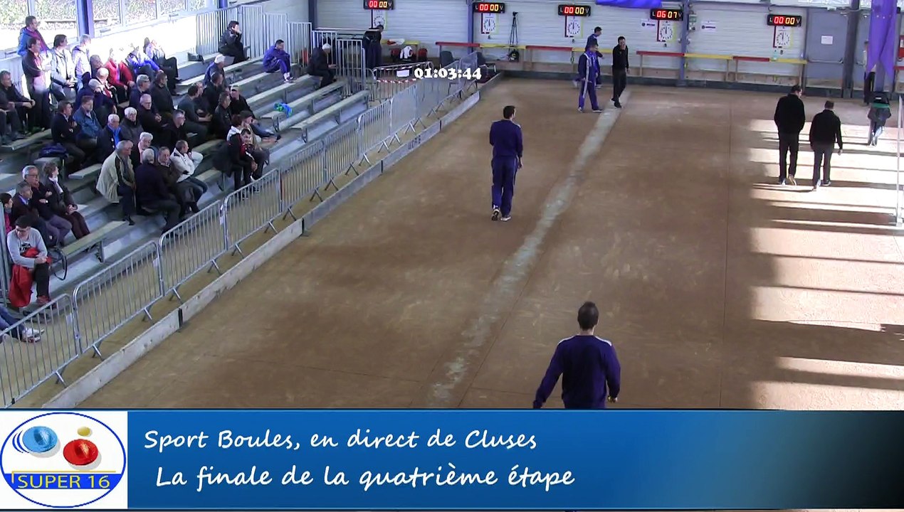 Mène 8, finale Anglade contre Bresciano, quatrième étape du Super 16, Sport Boules, Cluses 2016