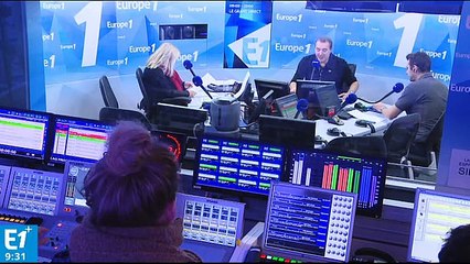 Chistophe Dechavanne sur France 2 le temps d'un dimanche