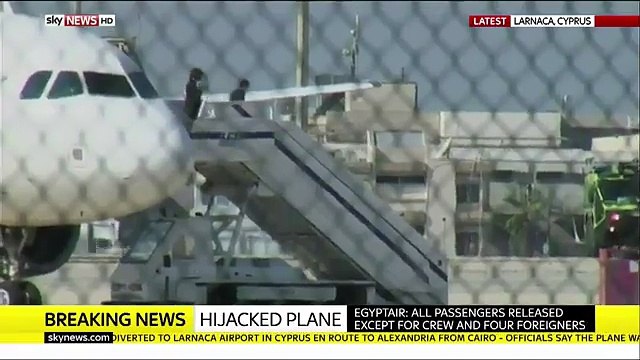 EgyptAir hijack passengers released to board waiting coaches - News Videos